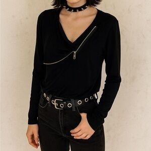 MM6 x MAISON MARTIN MARGIELA Crossover Zip Asymmetrical Long Sleeve Top